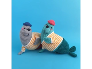 Neville the Seal Crochet Pattern