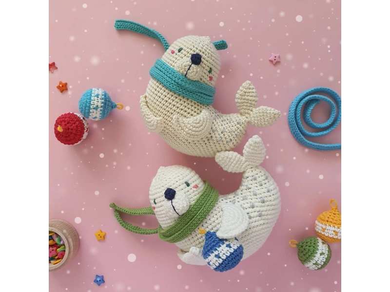Snowball the Seal crochet pattern