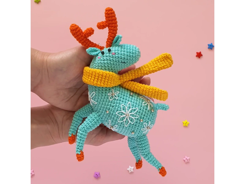 Storm the Deer crochet pattern