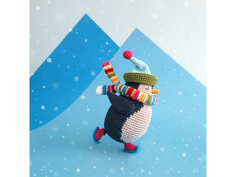 Sven the Penguin Crochet Pattern